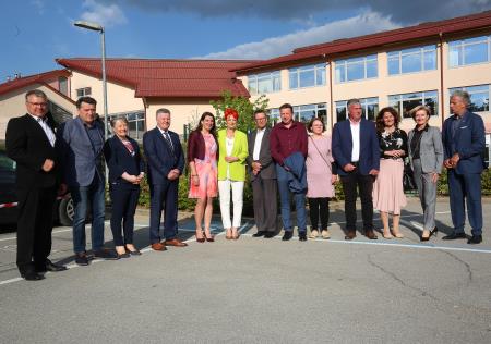 PRIREDITEV OB 140 LET ŠOLSTVA NA RAKEKU 04 FOTO LJUBO VUKELIČ